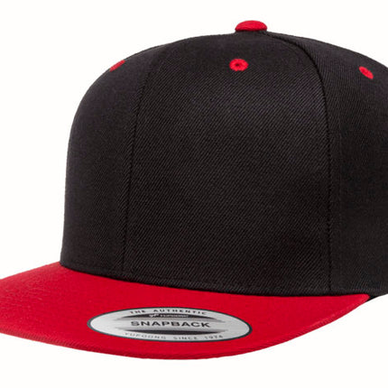 GORRA FLEXFIT SNAPBACK NEGRO/ROJO 6089MT