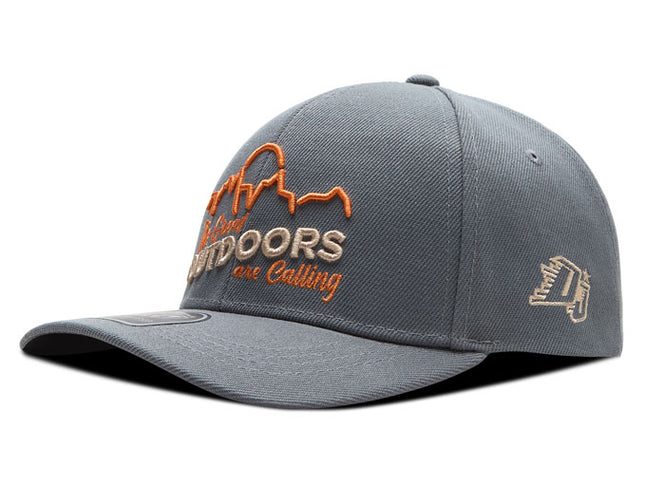 Gorra de moda DJ Caps The great outdoors are calling gris