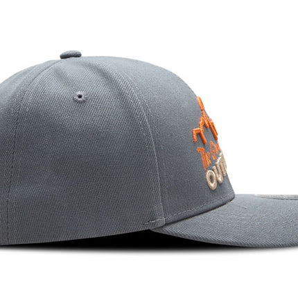 Gorra de moda DJ Caps The great outdoors are calling gris