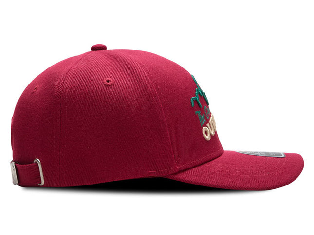 Gorra de moda DJ Caps The great outdoors are calling vinotinto