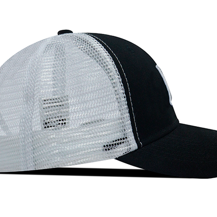 Gorra Independiente Santa Fe Oficial de Malla Negro/Blanco