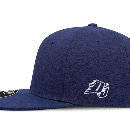 Gorra plana DJ Remember you´re not alone azul oscuro