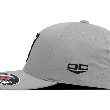 Gorra Independiente Santa Fe Oficial Flexfit 6277 gris escudo vintage