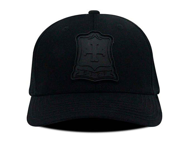 Gorra Independiente Santa Fe Oficial OC Caps negro logo vintage tono a tono