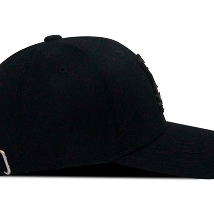 Gorra Independiente Santa Fe Oficial OC Caps negro logo vintage tono a tono