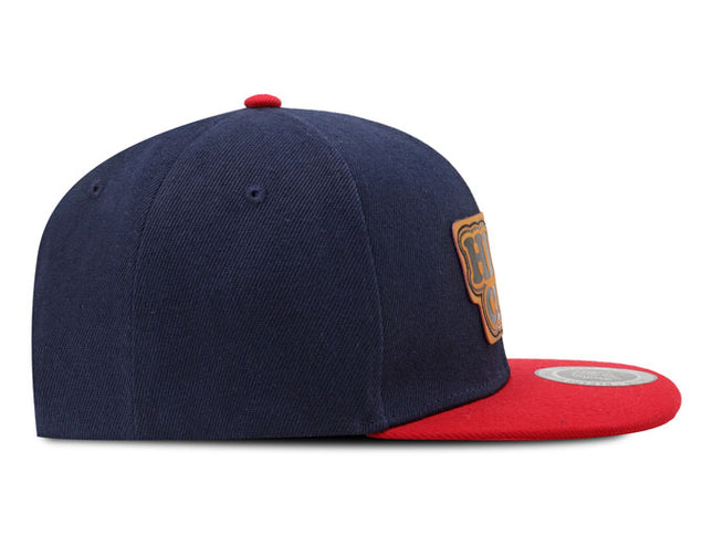 Gorra plana DJ High Club azul/rojo